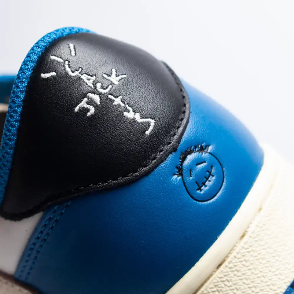 Travis Scott x Air Jordan 1 Low Fragment