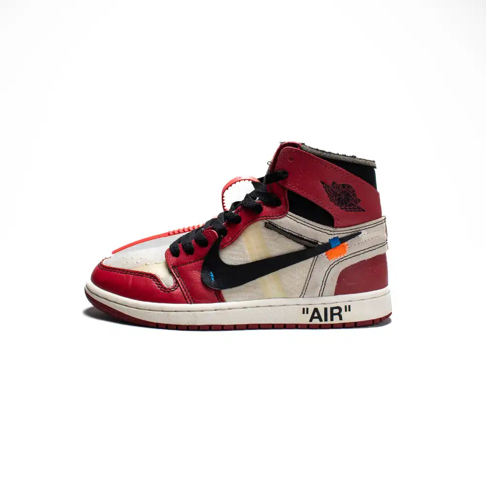 Off-White x Air Jordan 1 Chicago