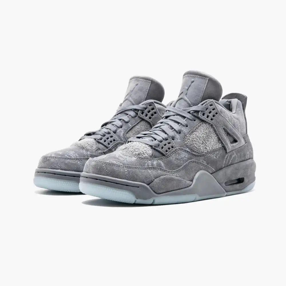 Air Jordan 4 KAWS